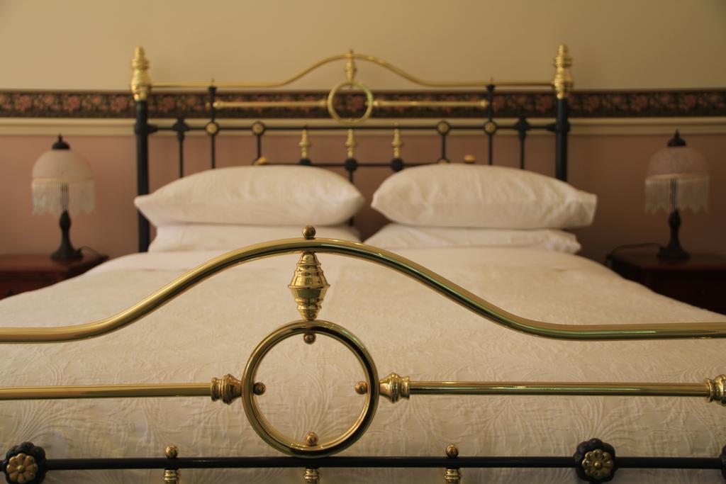 Fernglade On Menzies Bed & Breakfast Emerald 객실 사진